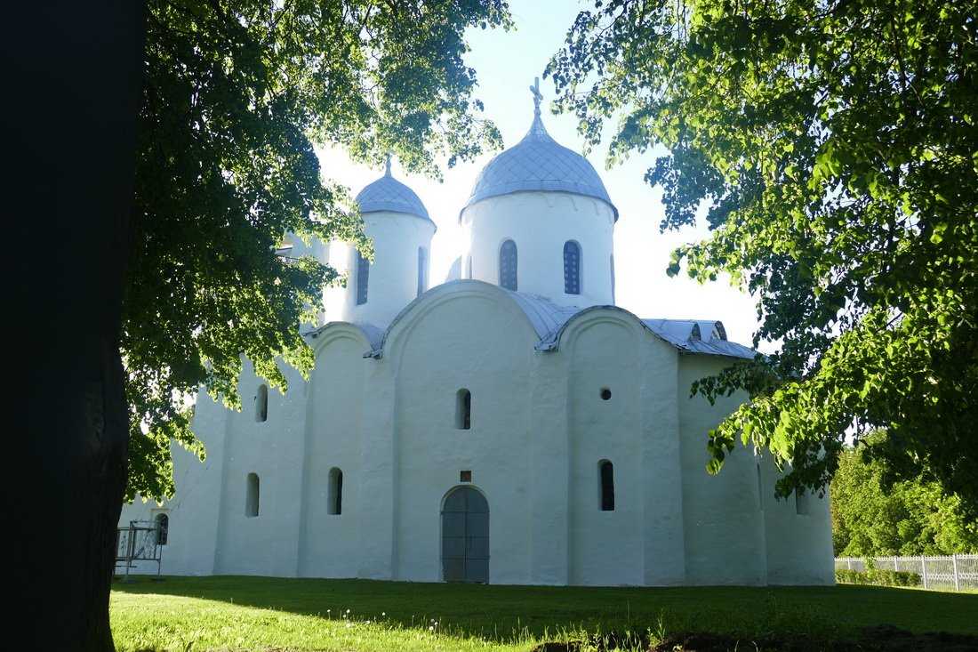 Подворье Иоанно-Богословского Савво-Крыпецкого монастыря фото 1