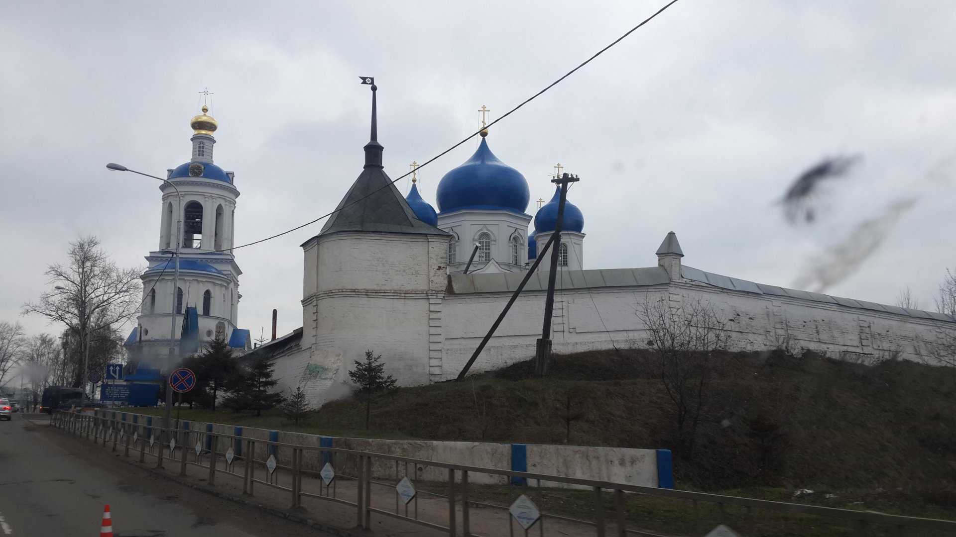 Православный Свято-Боголюбский женский монастырь фото 1