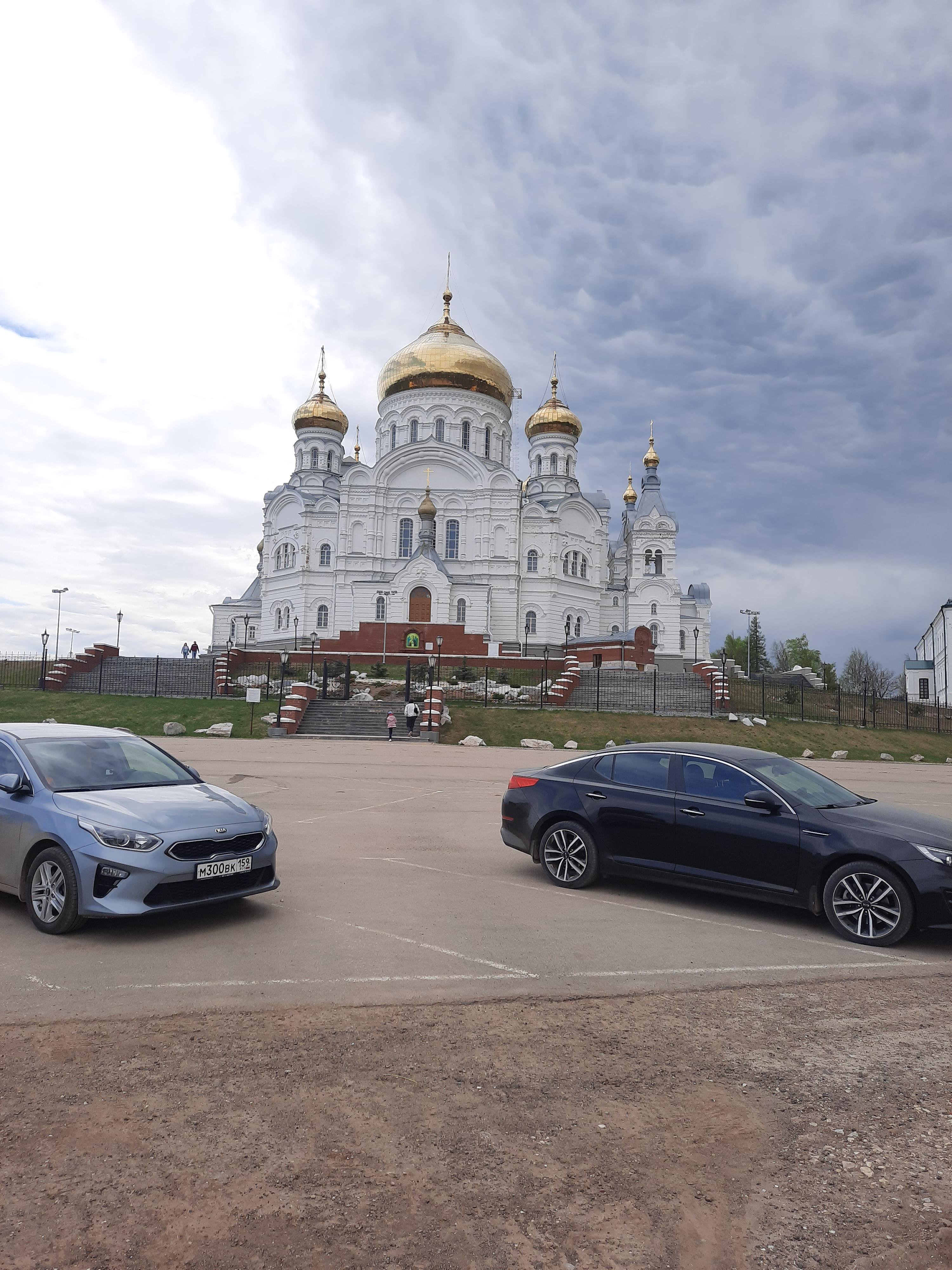 Белогорский Свято-Николаевский миссионерский мужской монастырь фото 2