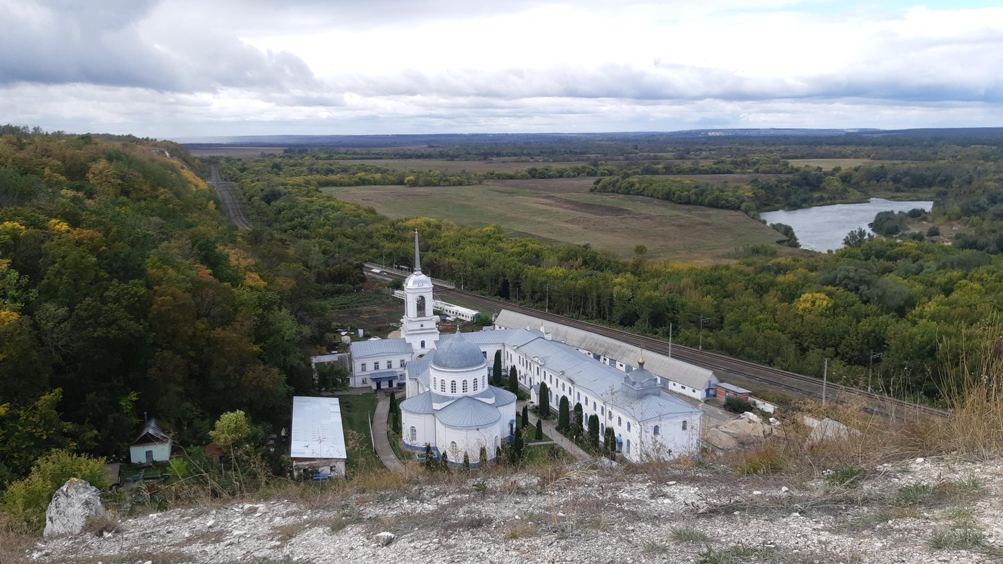 Свято-Успенский Дивногорский мужской епархиальный монастырь - посёлок  Дивногорский Монастырь, 1 в Воронежская область- 2024 - расписание, фото,  адрес